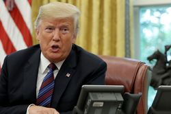 Ngay sau thỏa thuận, Tổng thống Donald Trump tiếp tục 'nắn gân' Mexico