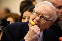 Những câu nói để đời của huyền thoại đầu tư Warren Buffett