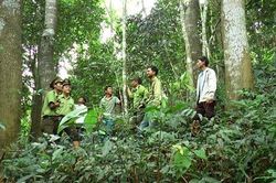 Gặp mặt truyền thống kỉ niệm 45 năm Ngày thành lập lực lượng Kiểm lâm Quảng Trị