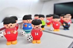 Mô hình độc đáo thầy trò Park Hang Seo làm từ giấy
