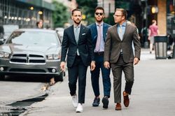 Những điều các chàng trai cần biết để trông lịch lãm với suit