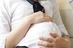 Nam thanh niên 19 tuổi bị điều tra vì làm bạn gái mang thai