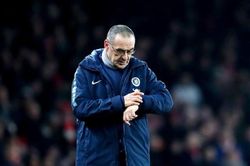 Lộ dấu hiệu HLV Sarri chính thức rời Chelsea