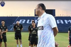 Xuân Trường buồn hiu trong ngày quay trở lại Buriram United