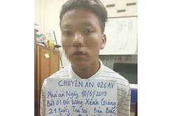 Bắt quả tang nam thanh niên Lào chuyển 30 bánh heroin vào Việt Nam