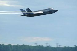 Bộ Quốc phòng Mỹ được chiết khấu 'khủng' trong thương vụ máy bay tàng hình F-35