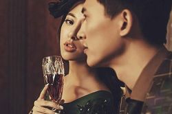 Lý do cặp bồ của chồng khiến vợ trẻ đẹp chết sững