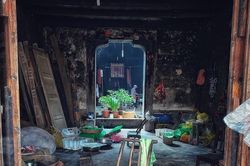Phù Dung trấn: Làng cổ kỳ bí nghìn năm 'treo' trên thác nước