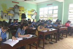 Gia Lai: Thí sinh vùng cao ôn tập ngày đêm trước cuộc 'vượt vũ môn'