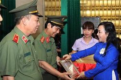 Video cùng tập thể dục với Bộ trưởng Tô Lâm và Bộ trưởng Kim Tiến