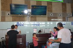 Quầy làm thủ tục riêng cho người cao tuổi, trẻ nhỏ tại sân bay
