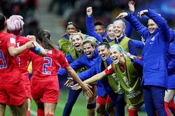 World Cup nữ: Tuyển Mỹ bị chỉ trích vì ăn mừng khiêu khích ở trận thắng Thái Lan 13-0