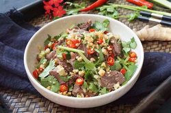Làm món bò trộn cho những ngày nắng đỉnh điểm