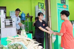 'Lên đời' đồ uống vỉa hè nhờ kinh doanh theo chuỗi