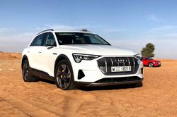 Vừa ra mắt, xe điện Audi e-Tron gặp sự cố nghiêm trọng