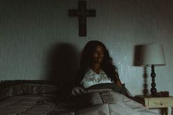 'Hù' - Phim Kinh dị Halloween hứa hẹn mang đến một màu hè 'Lạnh gáy'