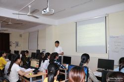 Vì sao ngành sư phạm ở Nghệ An chật vật tuyển sinh?