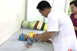Nhiều mục tiêu được đặt ra với tham vọng 'Toàn dân được chăm sóc y tế'
