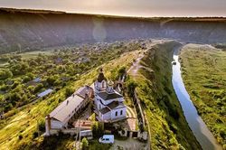 Cơ hội đầu tư kinh doanh tại Moldova và nhận quốc tịch thứ hai
