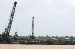 Đã khởi tố 5 vụ vi phạm quy định về khai thác tài nguyên