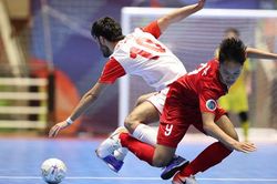 Futsal Việt Nam vào tứ kết ở U20 châu Á