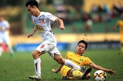 SLNA-HAGL: Hàng thủ chắc đọ với hàng công sắc