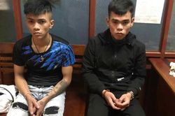 Mang hung khí đi chơi gặp Cảnh sát cơ động Gia Lai