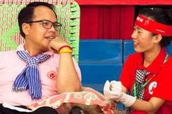 Người đàn ông Thái Lan hiến máu lần thứ 48 tại 'Giọt hồng đất Kiên Giang'