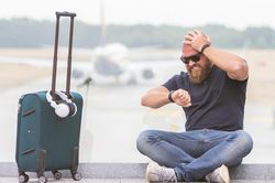 Thông báo bệnh dị ứng, du khách bị 'tống cổ' khỏi máy bay