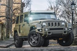 'Soi' Jeep Wrangler không chỉ hầm hố mà còn sang trọng