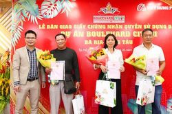 Việt Hưng Phát trao hàng trăm sổ hồng cho khách hàng tại Boulevard City Bà Rịa – Vũng Tàu