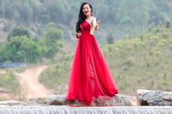 MV đầu tay của Thùy Dung Sao Mai: Những khuôn hình đẹp và giọng hát điêu luyện