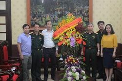Lãnh đạo Tổng cục Chính trị thăm, chúc mừng các cơ quan thông tấn, báo chí