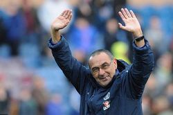 Sarri chính thức rời Chelsea, ký 3 năm với Juve