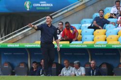 Bị Qatar cầm hòa - HLV Paraguay cay cú: 'Qatar và Nhật Bản không nên hiện diện ở Copa America'