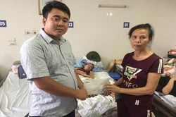 Trao hơn 29 triệu đồng đến anh Đào Xuân Nhạ bị tai nạn liệt giường