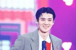 Với những giả thiết fan soi được, liệu em út Sehun (EXO) có phải đang tiếp tục spoil về ngày debut unit mới?