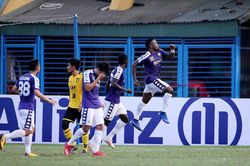 Bán kết lượt đi AFC Cup khu vực ASEAN