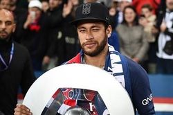PSG muốn 'tống cổ' Neymar và sự phí hoài của một tài năng