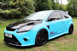 Ford Focus RS độ công suất gấp 3 lần xe nguyên bản hơn 900 mã lực