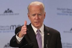 Thăm dò bầu cử Mỹ 2020: Ứng viên Joe Biden tạm vượt Tổng thống Donald Trump