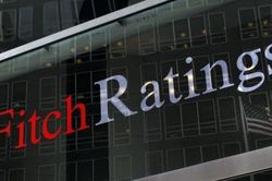 Fitch giảm triển vọng kinh tế toàn cầu