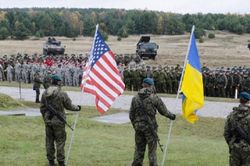 Ukraine được khuyên mua vũ khí từ Mỹ