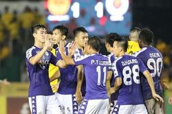 Quang Hải trở lại, Hà Nội FC giành lợi thế ở bán kết AFC Cup