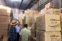 Thành phố Hồ Chí Minh: Phát hiện lượng lớn hàng lậu, cấm kinh doanh