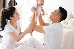 Diễn viên Việt Anh: 7 năm sống chung không cho vợ một đám cưới và lý do chia tay mới khiến khán giả ngỡ ngàng