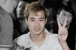 Văn Toàn ra vlog, thừa nhận sang nơi ở của Trường 'Híp' lấy áo