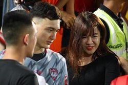 Yến Xuân ở Thái Lan cùng Lâm Tây, khoe ảnh dạo chơi vui vẻ