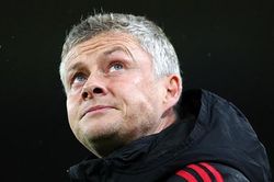 Ole Gunnar Solskjaer lí giải vì sao MU 'phá lệ' với Juan Mata?