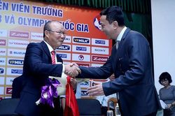 VFF 'biết người', Park Hang-seo 'biết mình', đôi bên sẽ cùng thắng trên bàn đàm phán?